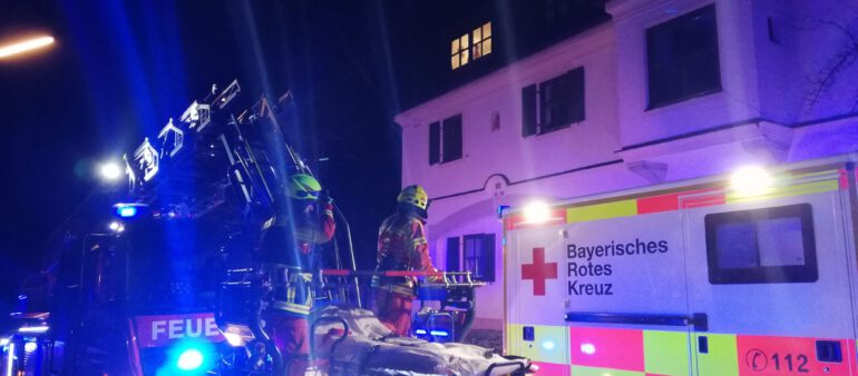 Personenrettung mit Drehleiter